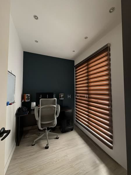 Service Residence for Rent at Kenwingston Platz - Jie Hoh - Study - PropertyGuru.com.my