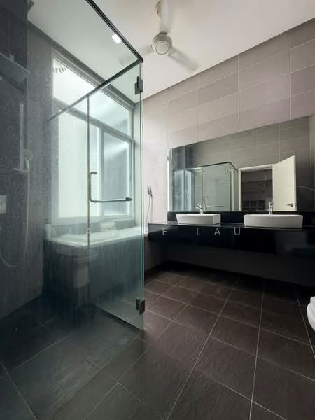 Semi-Detached House for Sale in Ampang Jaya (Ampang) - Janice Lau - Bathroom - PropertyGuru.com.my