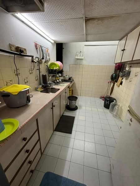 Pangsapuri untuk Dijual di Taman Sri Kuching - Marcus Koh - Kitchen - PropertyGuru.com.my