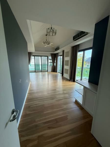 Rumah Banglo untuk Dijual di Shah Alam (Selangor) - ZAVIER KHOO - Living Room - PropertyGuru.com.my