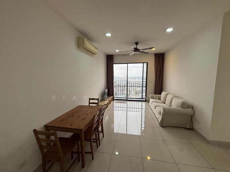 Kediaman Servis untuk Disewa di TRiGON Luxury Residences - Stanley Hang - Living Room - PropertyGuru.com.my