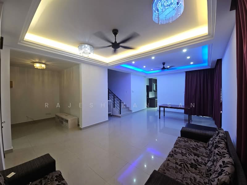 Rumah Berkembar untuk Disewa di Kota Emerald (Rawang) - Rajesh Kanesan - Living Room - PropertyGuru.com.my