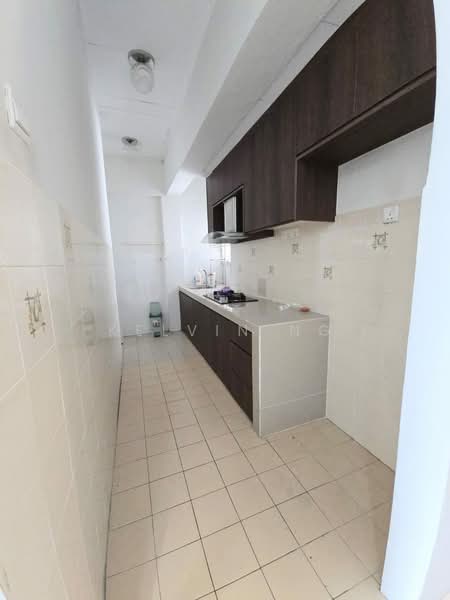 Apartment for Sale at Red Ruby - Kelvin Ng - Kitchen - PropertyGuru.com.my
