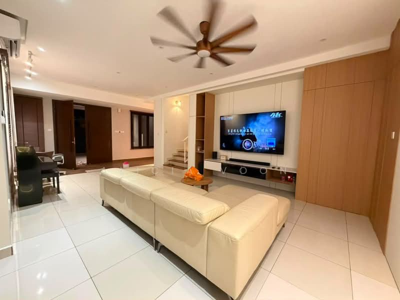 Rumah Berkembar untuk Dijual di Bandar Dato Onn (Tebrau) - Alicia Voon - Living Room - PropertyGuru.com.my