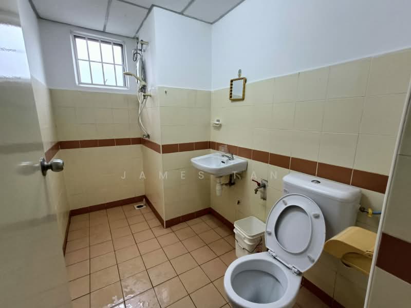 Condominium for Sale at Prima Setapak Condominium - James Tan - Bathroom - PropertyGuru.com.my