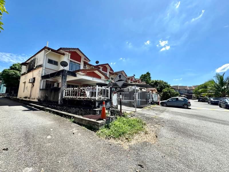 2-storey Terraced House for Sale in Bandar Seri Putra (Bangi) - Fazri . - PropertyGuru.com.my