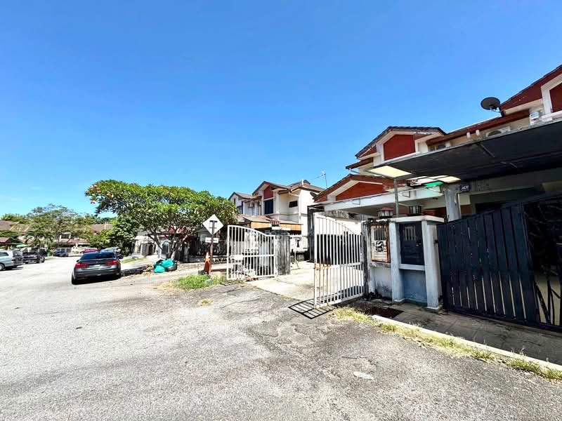 2-storey Terraced House for Sale in Bandar Seri Putra (Bangi) - Fazri . - PropertyGuru.com.my
