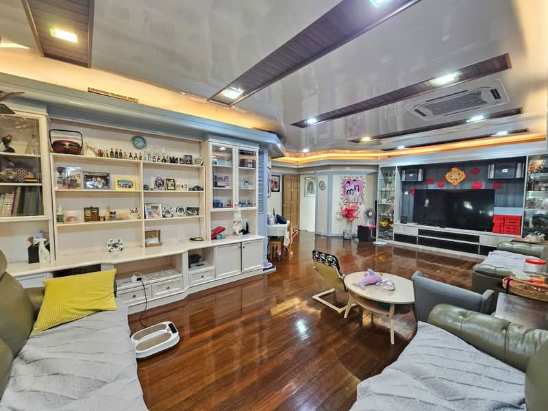 Rumah Banglo untuk Disewa di Country Heights (Kajang) - Janice Lau - Living Room - PropertyGuru.com.my
