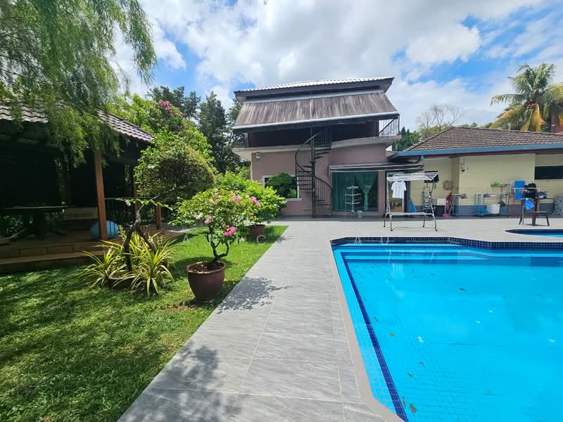Rumah Banglo untuk Disewa di Country Heights (Kajang) - Janice Lau - Exterior - PropertyGuru.com.my