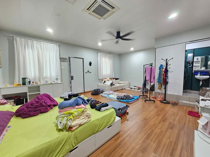 Rumah Banglo untuk Disewa di Country Heights (Kajang) - Janice Lau - Bedroom - PropertyGuru.com.my