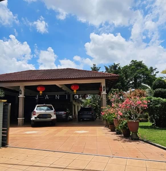 Rumah Banglo untuk Disewa di Country Heights (Kajang) - Janice Lau - Exterior - PropertyGuru.com.my