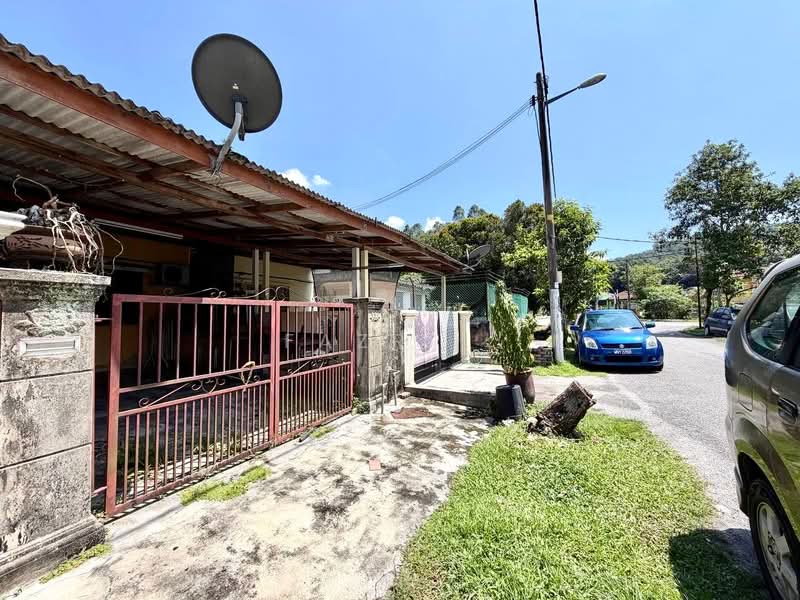 Rumah Teres 2 Tingkat untuk Dijual di Taman Tasik Semenyih (Semenyih) - Fazri . - PropertyGuru.com.my
