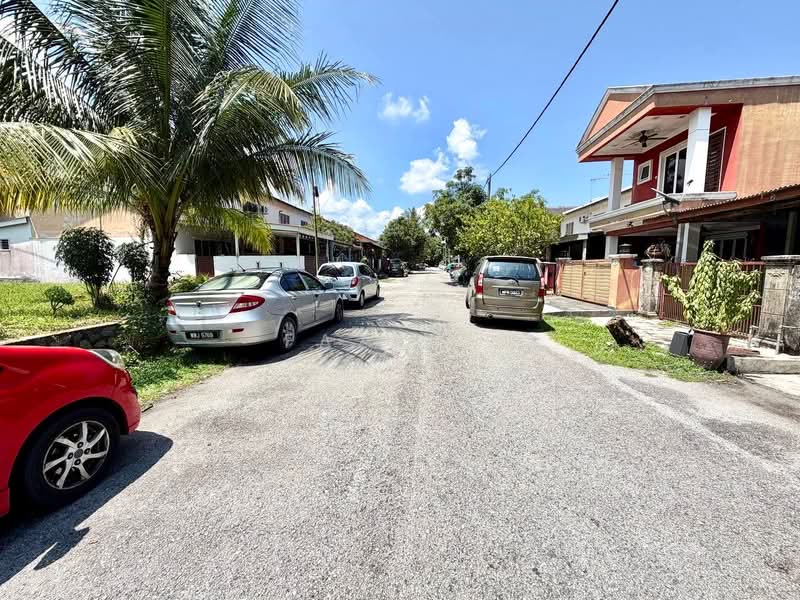 Rumah Teres 2 Tingkat untuk Dijual di Taman Tasik Semenyih (Semenyih) - Fazri . - PropertyGuru.com.my