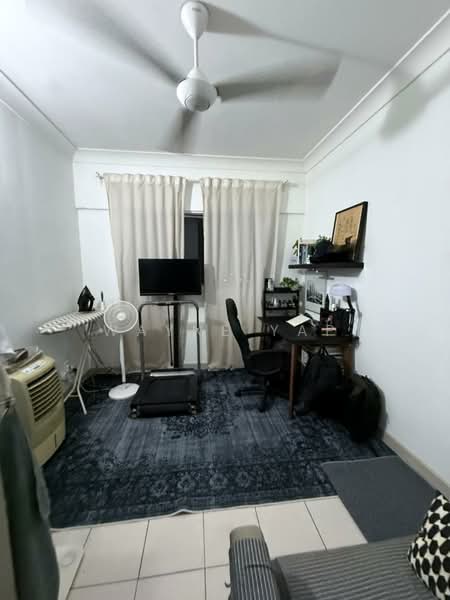 Pangsapuri untuk Dijual di Cahaya Permai - Wayne Yap - Study - PropertyGuru.com.my