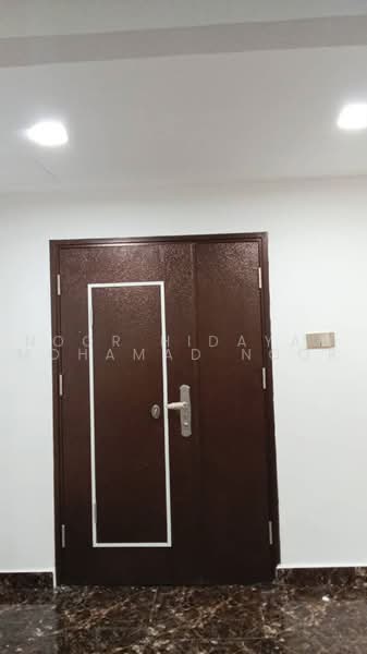 Rumah Teres 2-Tingkat untuk Dijual di Taman Bukit Rawang Jaya (Rawang) - Noor Hidayah Mohamad Noor - Entrance - PropertyGuru.com.my