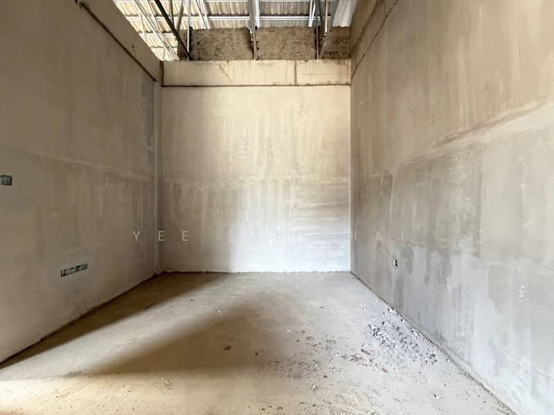 Semi-Detached House for Sale in Miri (Sarawak) - Yee Sze Chai - PropertyGuru.com.my