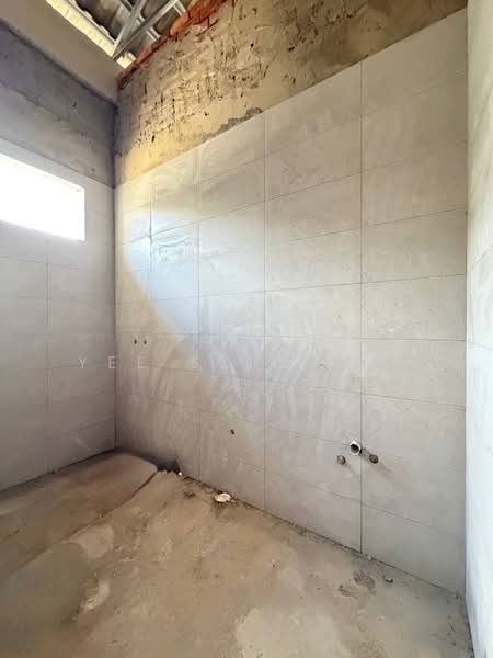 Semi-Detached House for Sale in Miri (Sarawak) - Yee Sze Chai - PropertyGuru.com.my
