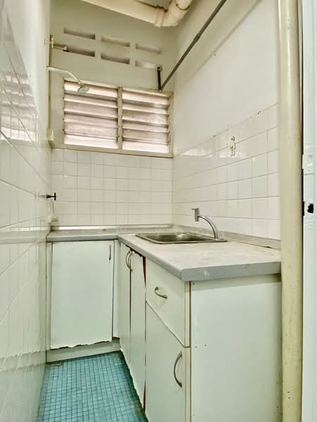 Pejabat untuk Disewa di Taman Cempaka (Ampang) - Siew Yoong - Kitchen - PropertyGuru.com.my