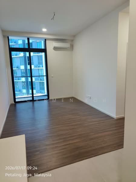 Servis Apartment untuk Disewa di The Mate @ Damansara Jaya - Carmen Koh - Living Room - PropertyGuru.com.my