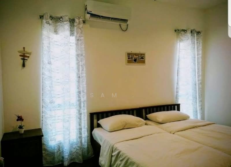 Semi-Detached House for Rent in Ipoh (Perak) - Sam . - Bedroom - PropertyGuru.com.my