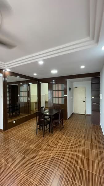Apartment for Rent at Impian Senibong Apartment - Mavis Hew - Dining Room - PropertyGuru.com.my