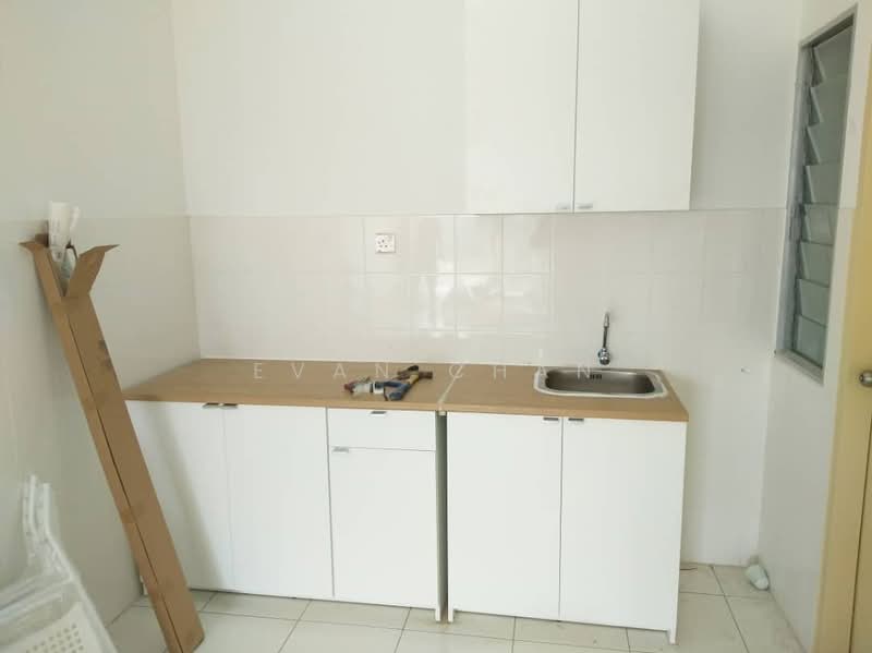 Pangsapuri untuk Dijual di Seri Pinang - Evan Chan - Kitchen - PropertyGuru.com.my