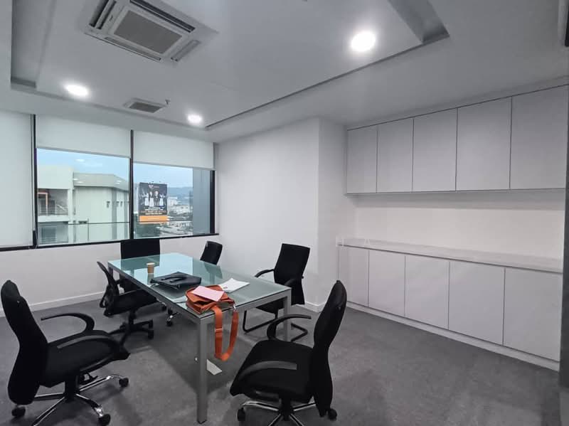 Kedai / Pejabat untuk Dijual di Taman Melawati (Ulu Kelang) - King Wha - Interior - PropertyGuru.com.my