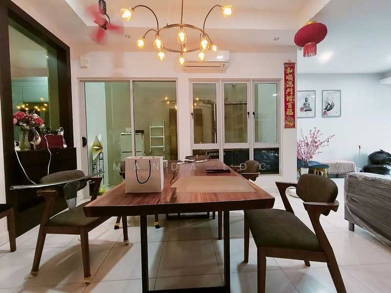 2-storey Terraced House for Sale in Denai Alam (Shah Alam) - Amanda Lock - Dining Room - PropertyGuru.com.my