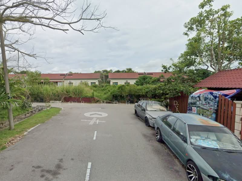 1-storey Terraced House for Sale in Bandar Muar (Muar) - Nor Mohamad - Exterior - PropertyGuru.com.my