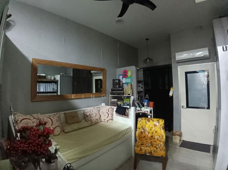 Shop for Sale in Wangsa Maju (Kuala Lumpur) - King Wha - Living Room - PropertyGuru.com.my
