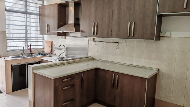 Terraced House for Rent in Bandar Putra Permai (Seri Kembangan) - Deeya Yusof - PropertyGuru.com.my