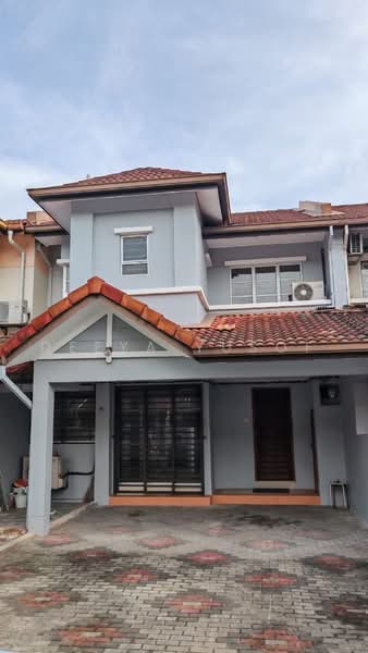 Terraced House for Rent in Bandar Putra Permai (Seri Kembangan) - Deeya Yusof - PropertyGuru.com.my