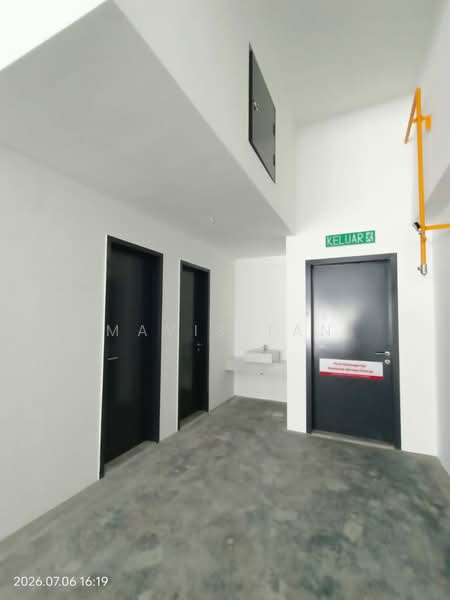 Kedai / Pejabat untuk Disewa di Puchong (Selangor) - Mavis Tan - Corridor - PropertyGuru.com.my