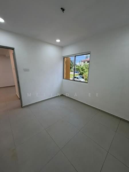 Rumah Flat untuk Dijual di Bandar Selesa Jaya - Melinda Ee - Interior - PropertyGuru.com.my