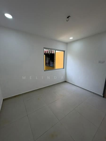 Rumah Flat untuk Dijual di Bandar Selesa Jaya - Melinda Ee - Interior - PropertyGuru.com.my