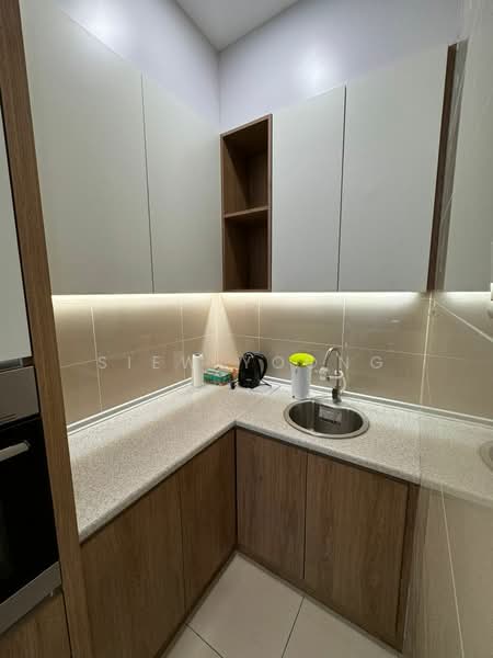 Kondominium untuk Dijual di Waltz Residences - Siew Yoong - Kitchen - PropertyGuru.com.my