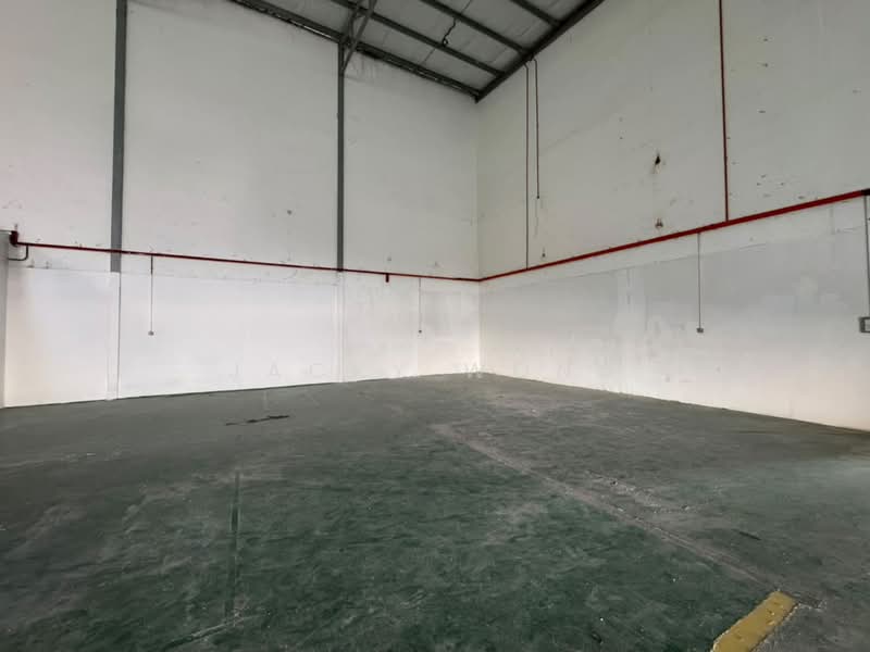 Kilang untuk Disewa di Taman Perindustrian Bukit Serdang (Seri Kembangan) - Jacky Wong - Interior - PropertyGuru.com.my