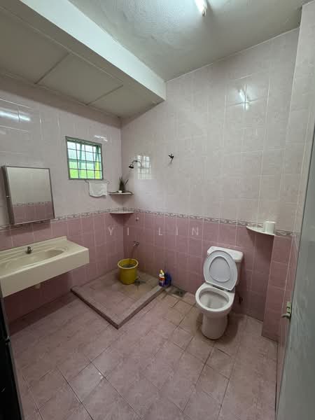 Rumah Teres 1.5-Tingkat untuk Dijual di Taman Cheras Perdana (Cheras) - Yi Lin - Bathroom - PropertyGuru.com.my