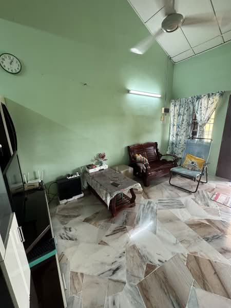 Rumah Teres 1.5-Tingkat untuk Dijual di Taman Cheras Perdana (Cheras) - Yi Lin - Living Room - PropertyGuru.com.my
