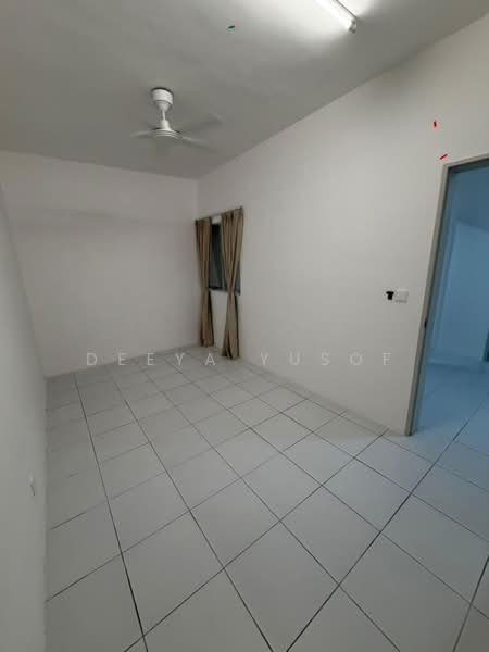Condominium for Rent at Residensi Sateria - Deeya Yusof - PropertyGuru.com.my