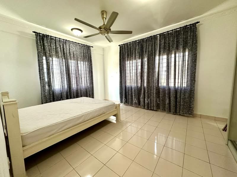 Kondominium untuk Dijual di Juta Mines - Ishak Ramli - Bedroom - PropertyGuru.com.my
