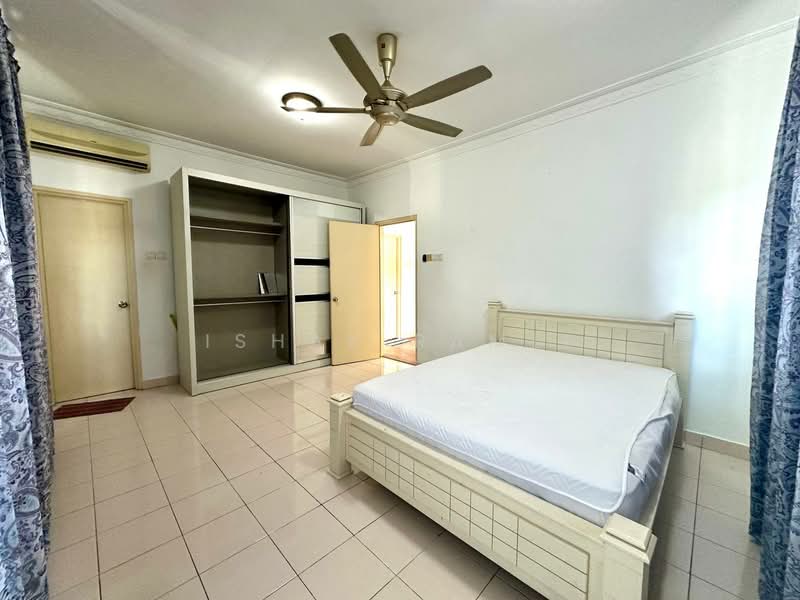 Kondominium untuk Dijual di Juta Mines - Ishak Ramli - Bedroom - PropertyGuru.com.my
