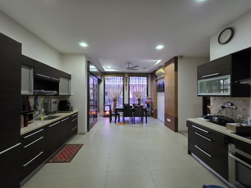 Bungalow for Sale in Bukit Rimau (Shah Alam) - J J - PropertyGuru.com.my
