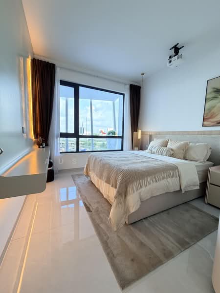 Service Residence for Sale at R&F Princess Cove Phase 1 - Austin Moh - Bedroom - PropertyGuru.com.my