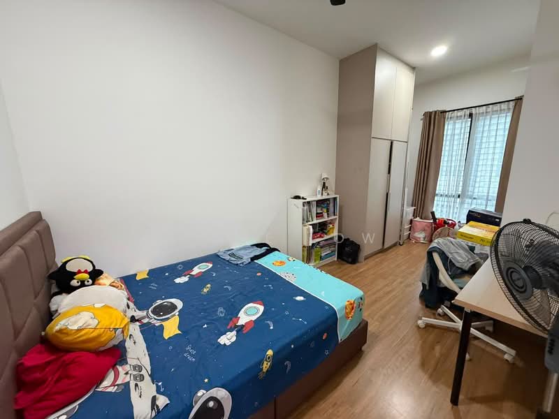 Rumah Teres untuk Dijual di Kota Emerald (Rawang) - Alice Low - Bedroom - PropertyGuru.com.my