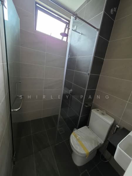 Rumah Berkembar untuk Dijual di Taman Sutera Utama (Skudai) - Shirley Pang - Bathroom - PropertyGuru.com.my