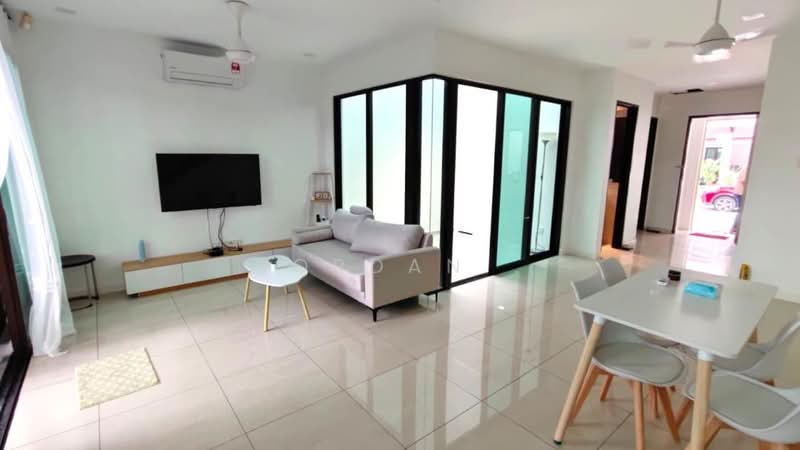 2-storey Terraced House for Rent in Leisure Farm (Gelang Patah) - Jordan . - PropertyGuru.com.my