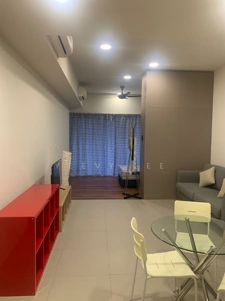 Servis Apartment untuk Disewa di Seventeen Mall & Residences (Biji Living) - Yeevy Lee - Living Room - PropertyGuru.com.my