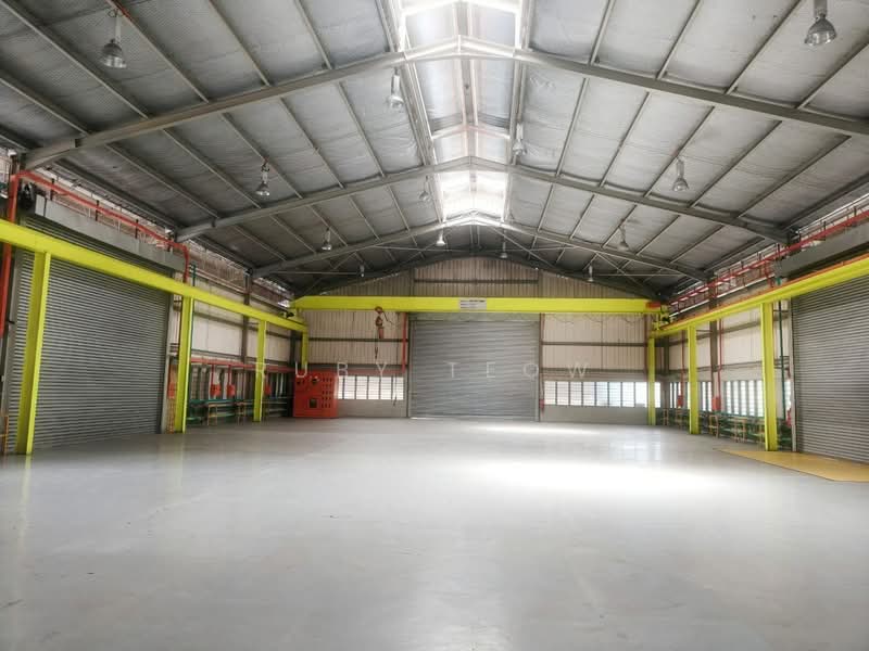 Warehouse for Rent in Taman Kota Puteri (Masai) - Ruby Teow - Interior - PropertyGuru.com.my
