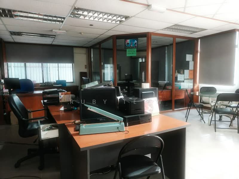Warehouse for Rent in Taman Kota Puteri (Masai) - Ruby Teow - Interior - PropertyGuru.com.my